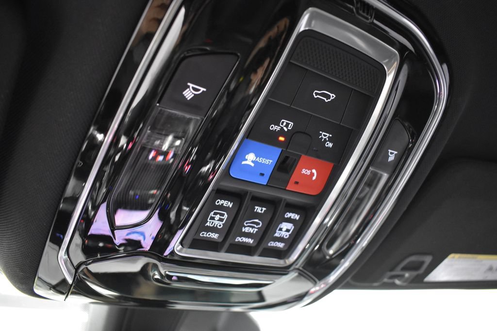 Used 2021 Jeep Grand Cherokee L Overland w/ Luxury Tech Group IV AWD/4WD image 31