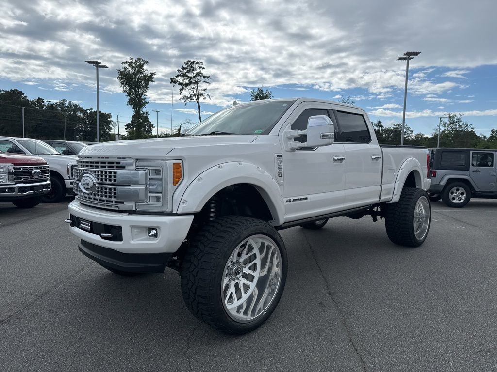 Used 2019 Ford F250 Platinum w/ FX4 Off-Road Package image 8