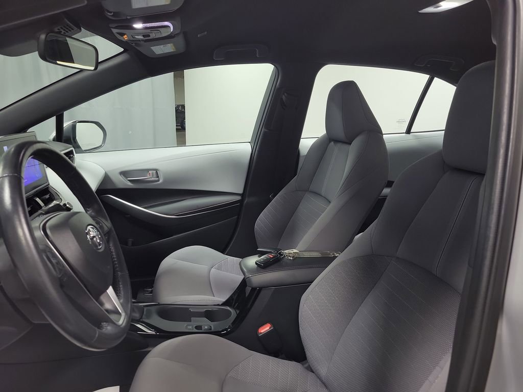 Used 2023 Toyota Corolla SE image 13