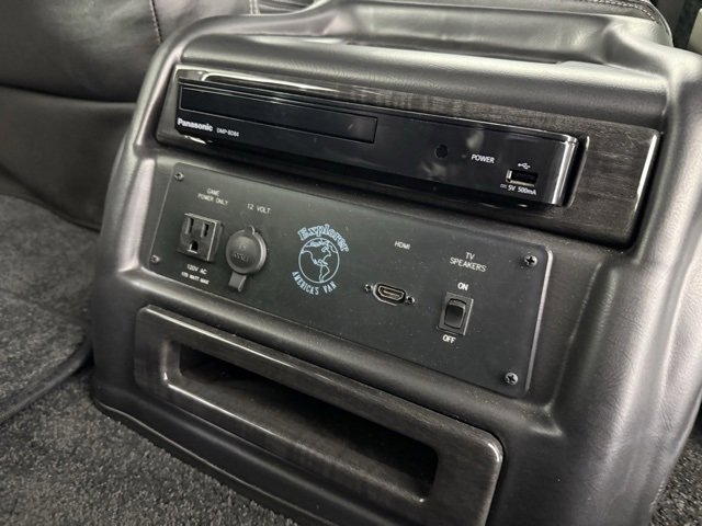 New 2024 Chevrolet Express 2500 Extended image 38