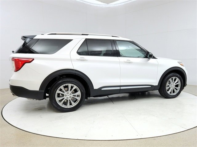 Used 2023 Ford Explorer Limited image 7
