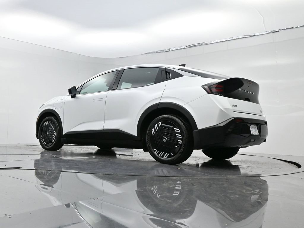 New 2026 Nissan Leaf image 20