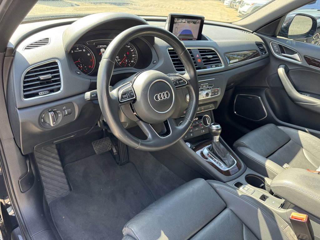 Used 2016 Audi Q3 2.0T Prestige image 6