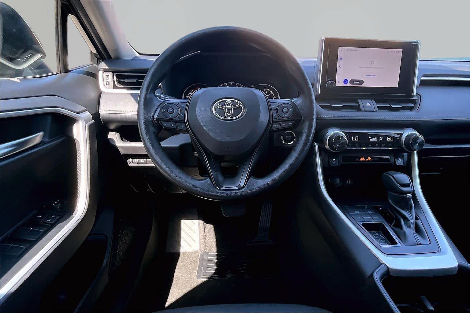 Certified 2025 Toyota RAV4 XLE FWD image 6