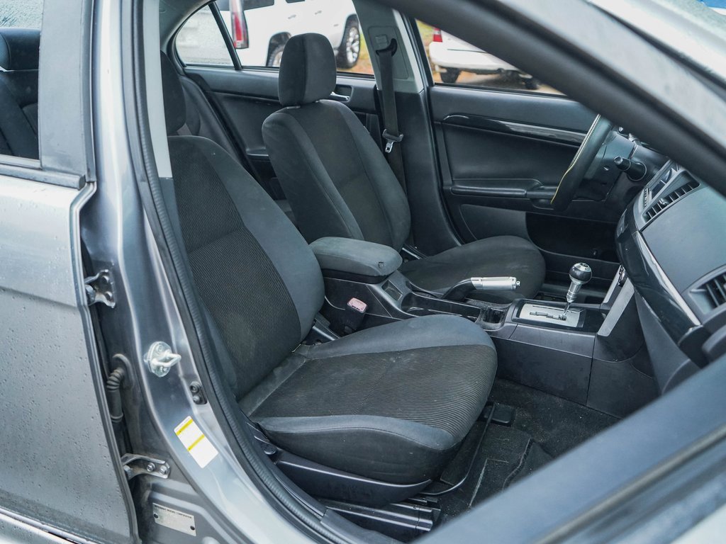 Used 2016 Mitsubishi Lancer ES image 11