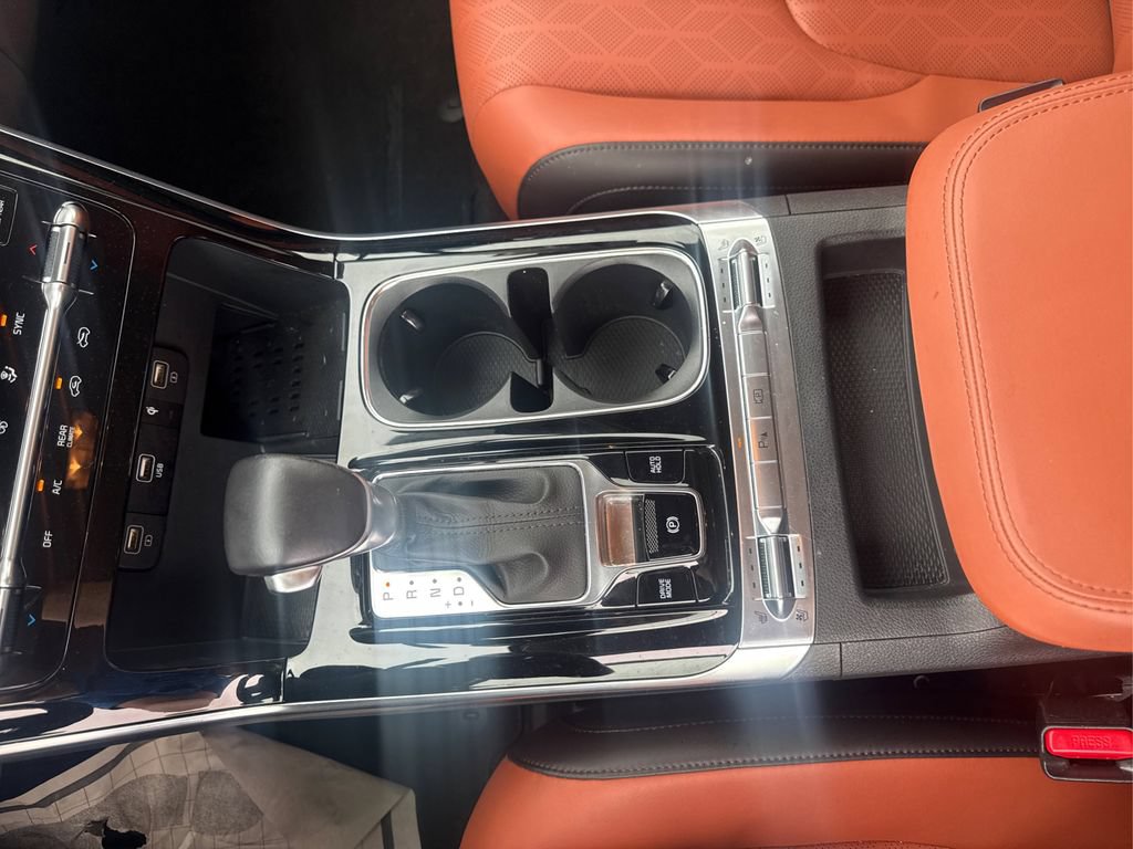 Used 2024 Kia Carnival SX FWD image 13