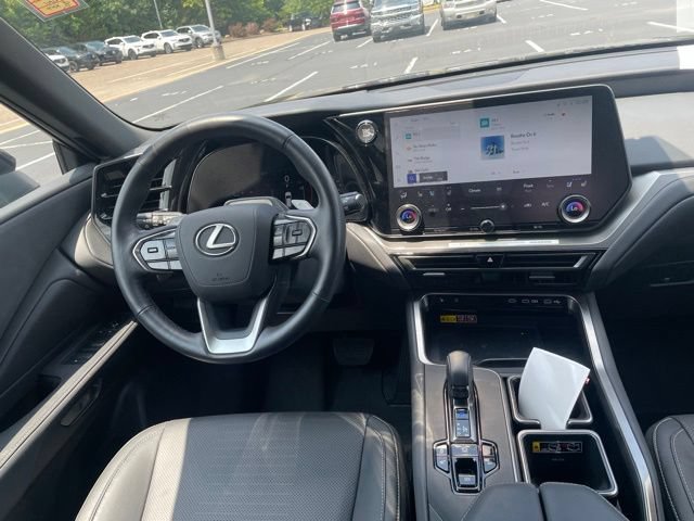 Used 2025 Lexus TX 350 AWD w/ Technology Package image 8