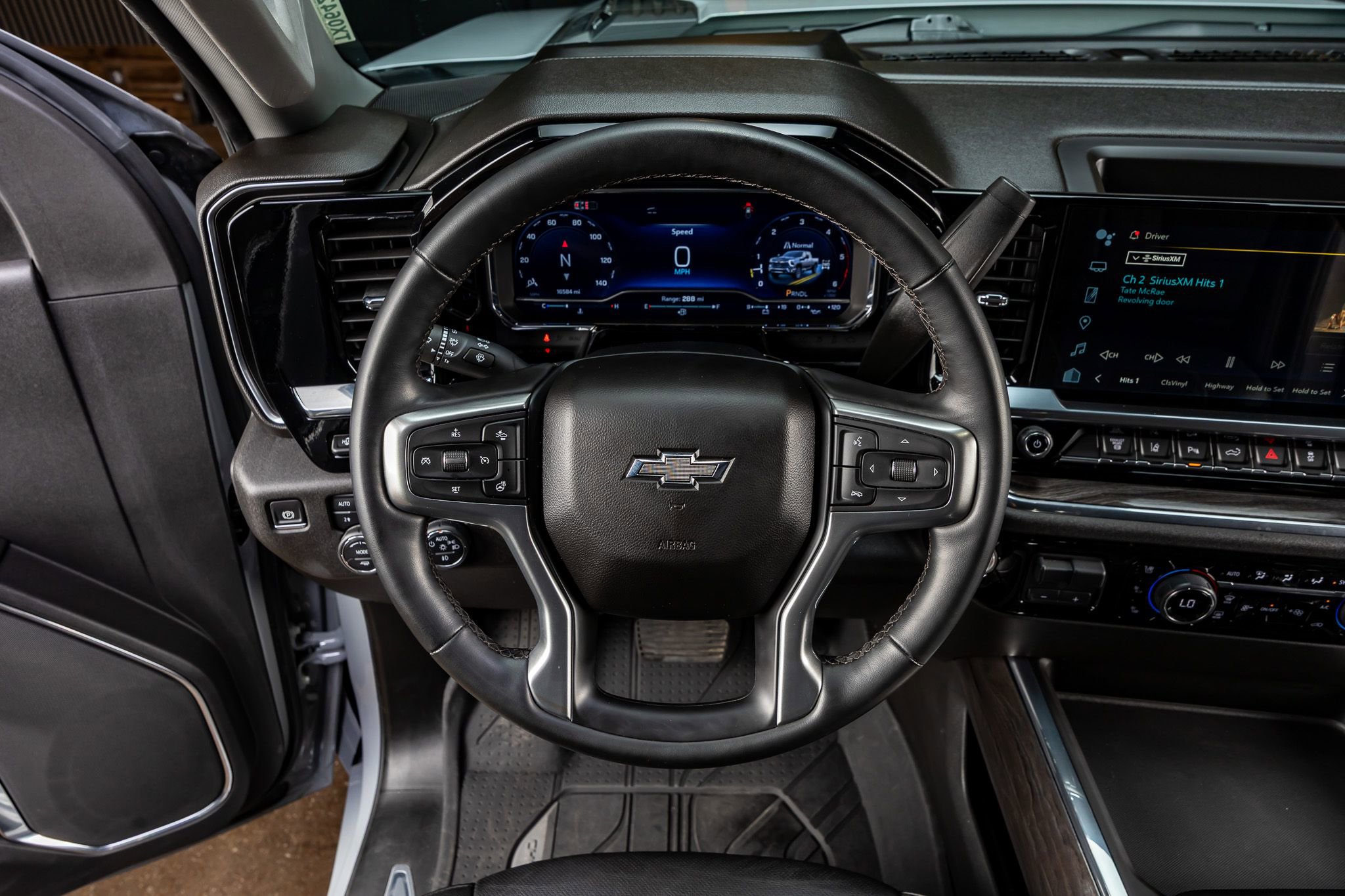 Used 2024 Chevrolet Silverado 2500 LTZ w/ LTZ Plus Package image 19