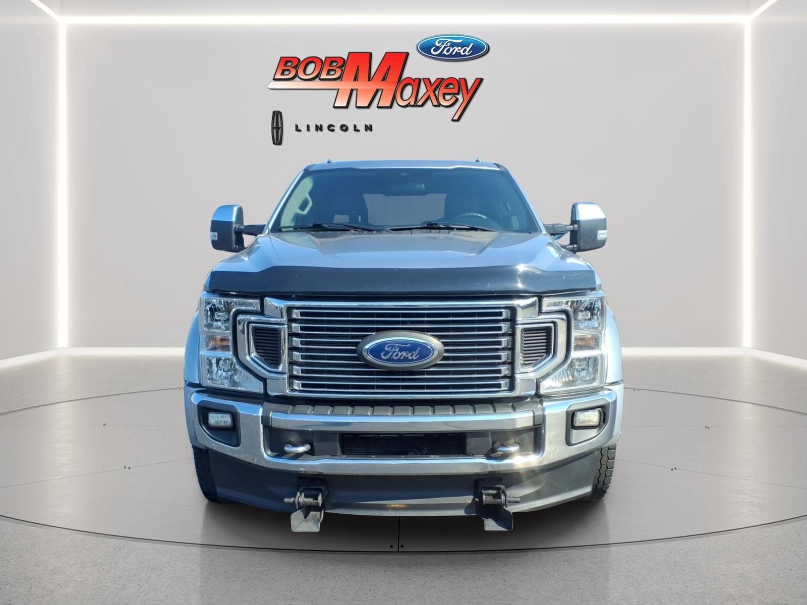 Used 2020 Ford F450 XLT w/ XLT Premium Package AWD/4WD image 2