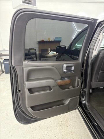 Used 2018 GMC Sierra 1500 Denali w/ Denali Ultimate Package image 17