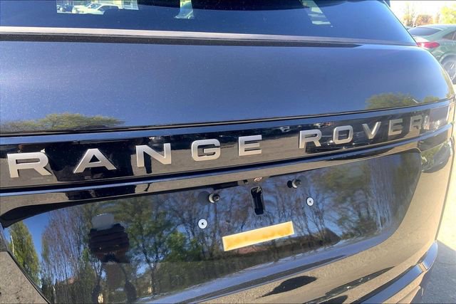 Used 2026 Land Rover Range Rover Evoque Dynamic SE AWD/4WD image 28