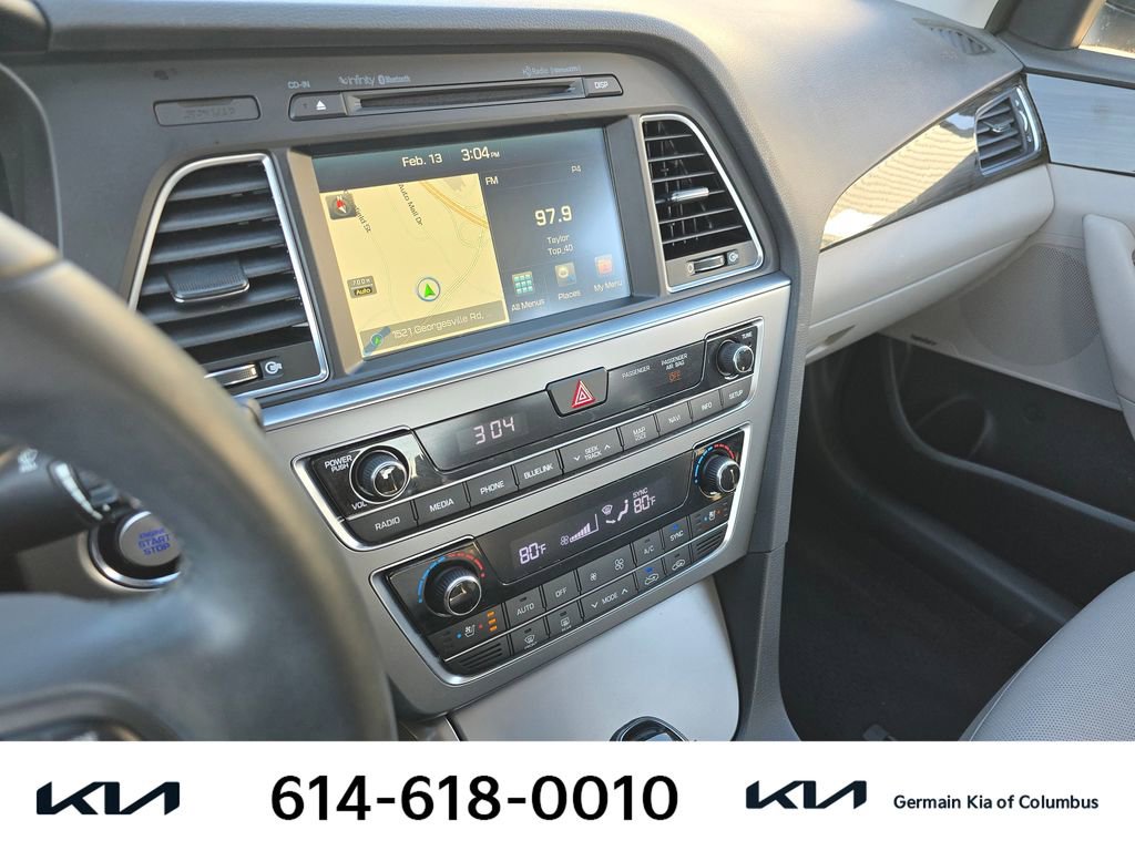 Used 2017 Hyundai Sonata Limited w/ Tech Package 03 image 24