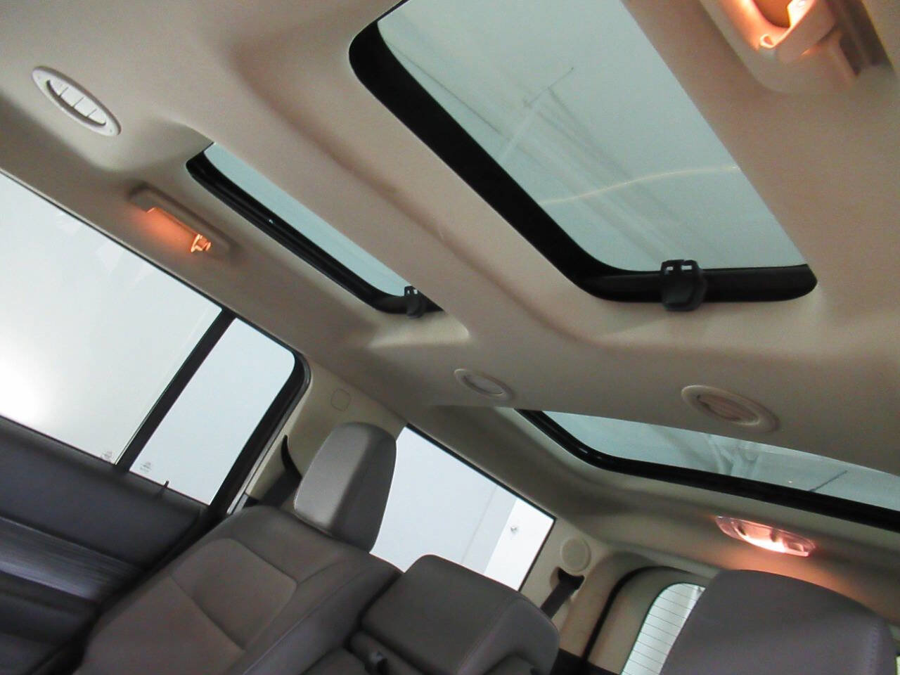 Used 2019 Ford Flex Limited w/ Limited Appearance Package image 16