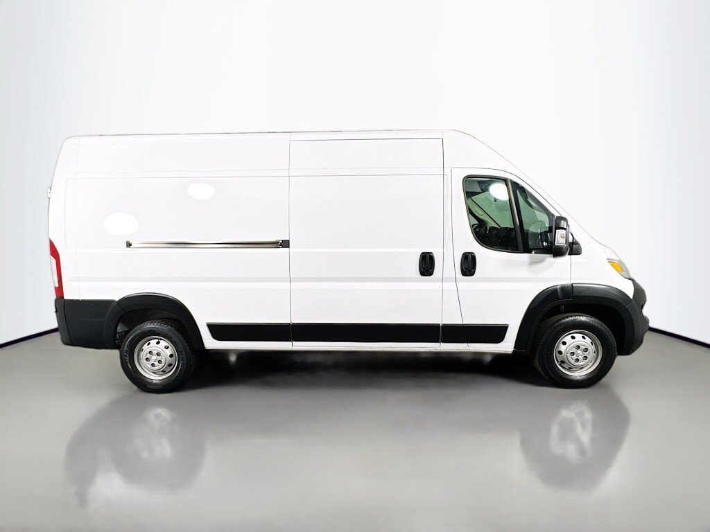 Used 2023 RAM ProMaster 2500 image 6