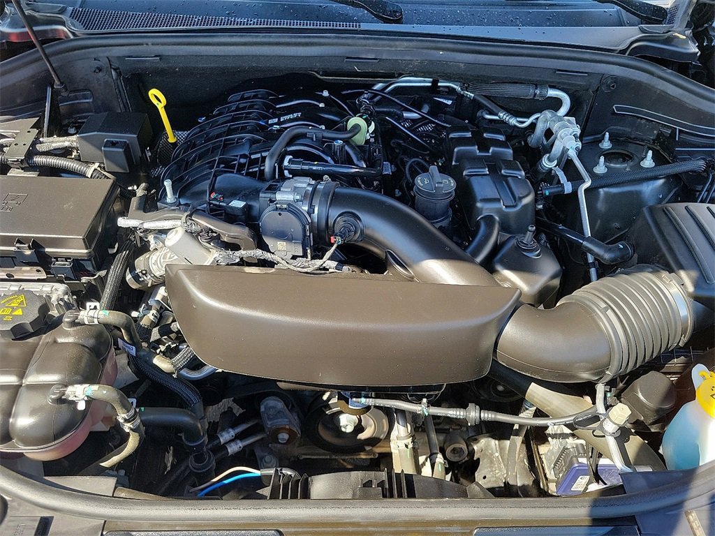 Used 2023 Dodge Durango GT image 30