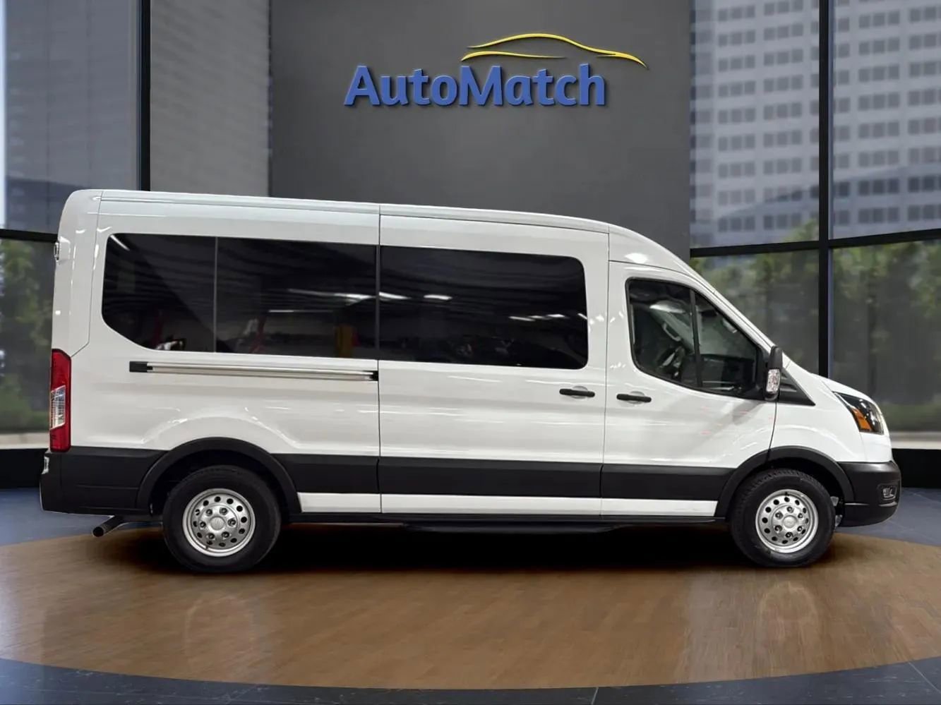 Used 2024 Ford Transit 350 XL image 13
