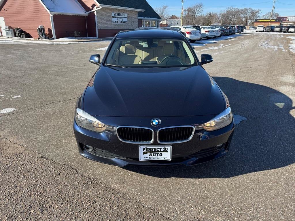Used 2014 BMW 320i xDrive Sedan AWD/4WD image 12