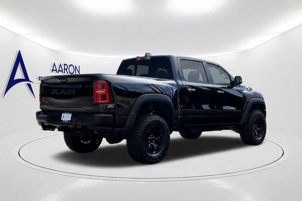 Used 2024 RAM 2500 Limited AWD/4WD image 4