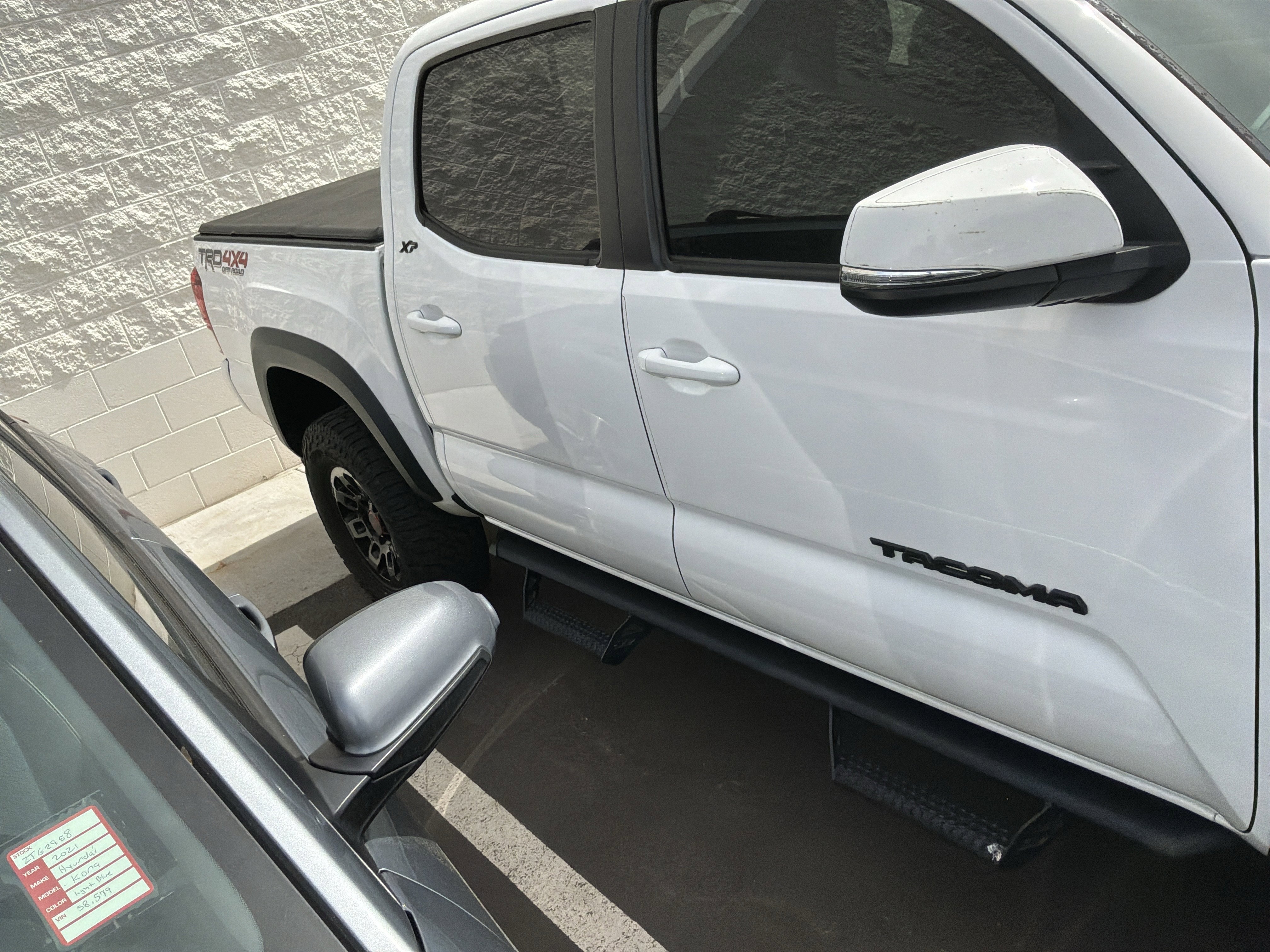 Used 2019 Toyota Tacoma TRD Off-Road w/ TRD Premium Off Road Package image 5