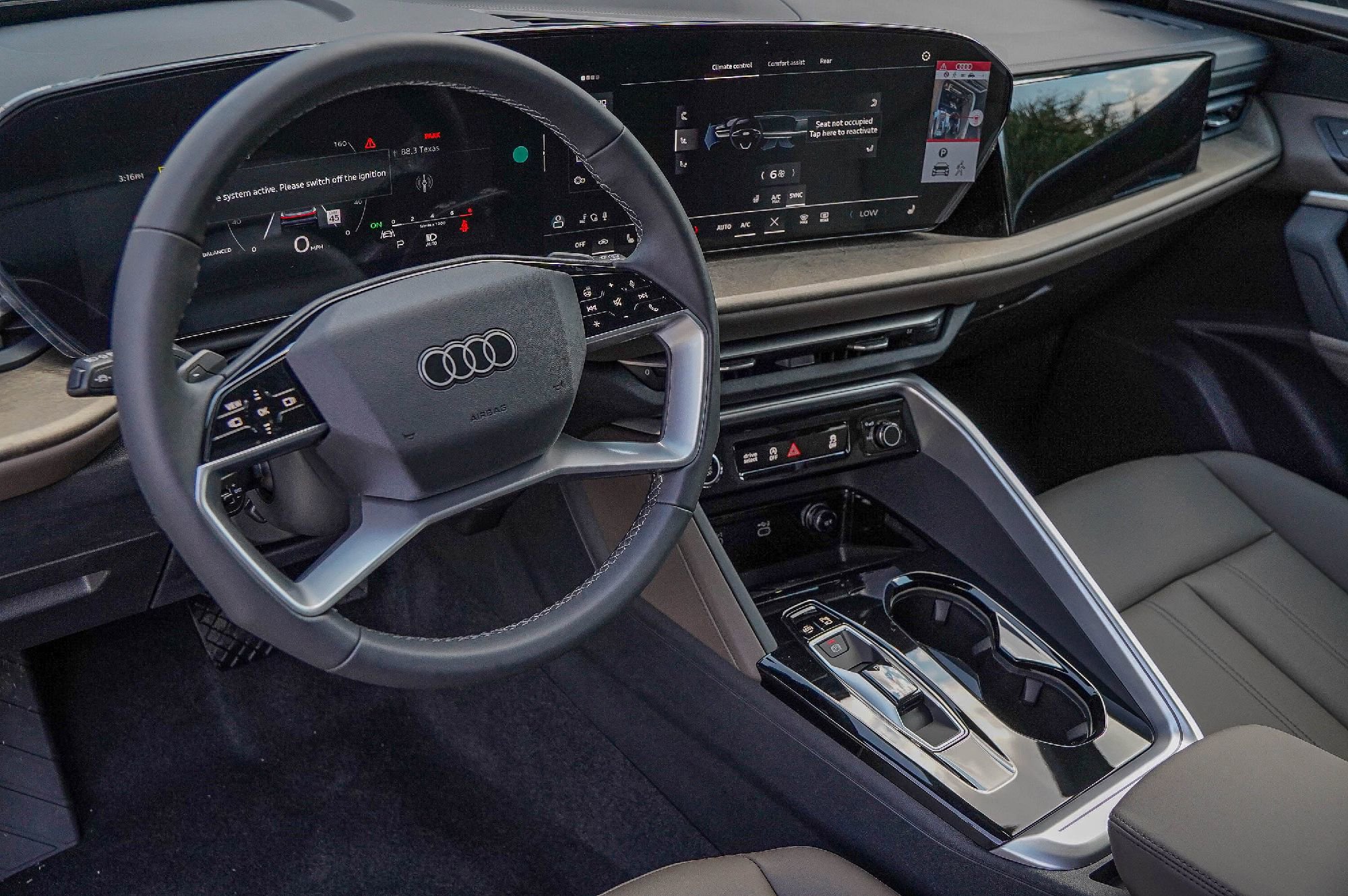 New 2025 Audi Q5 Premium image 8