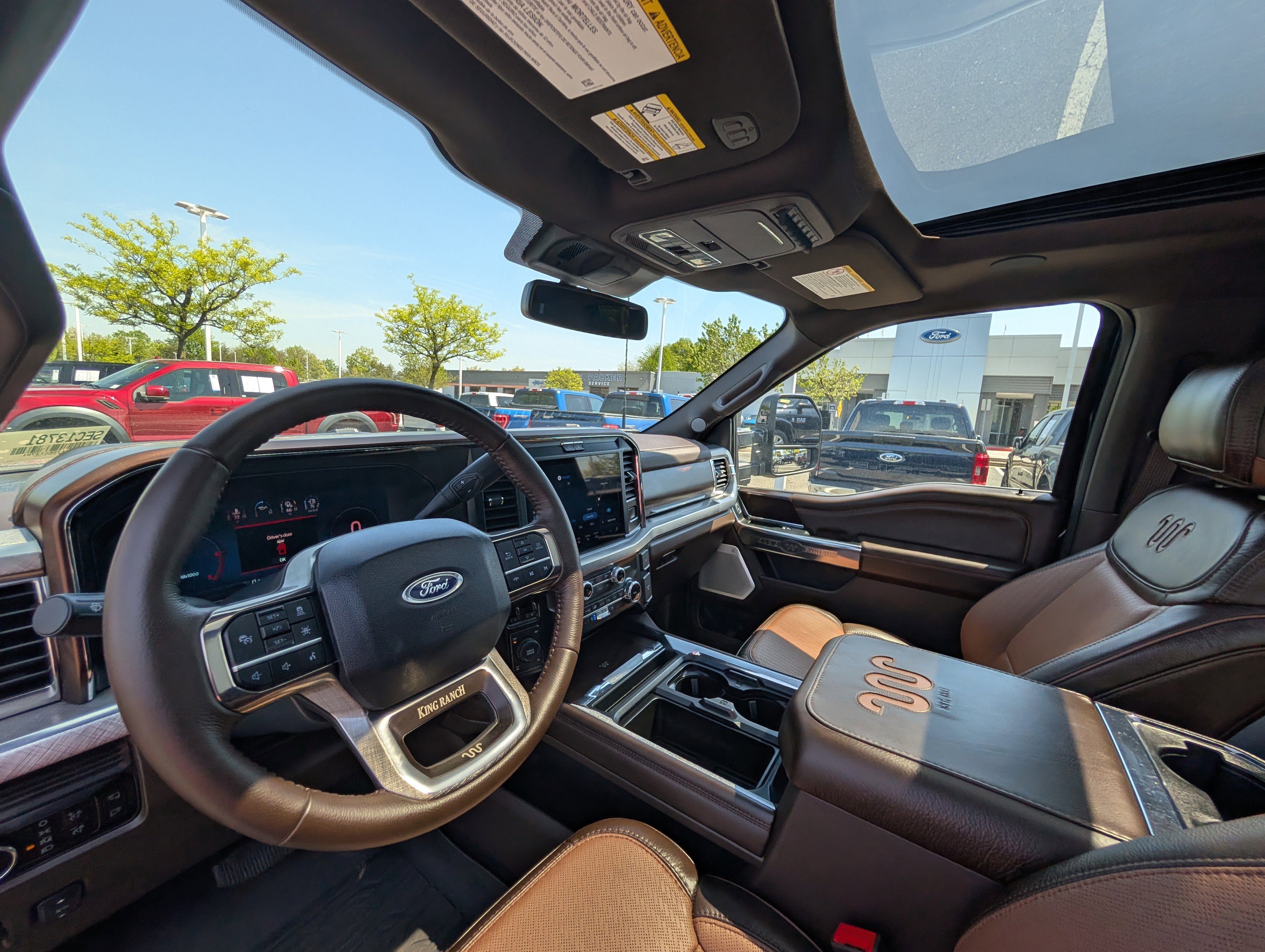 Used 2025 Ford F250 King Ranch AWD/4WD image 14