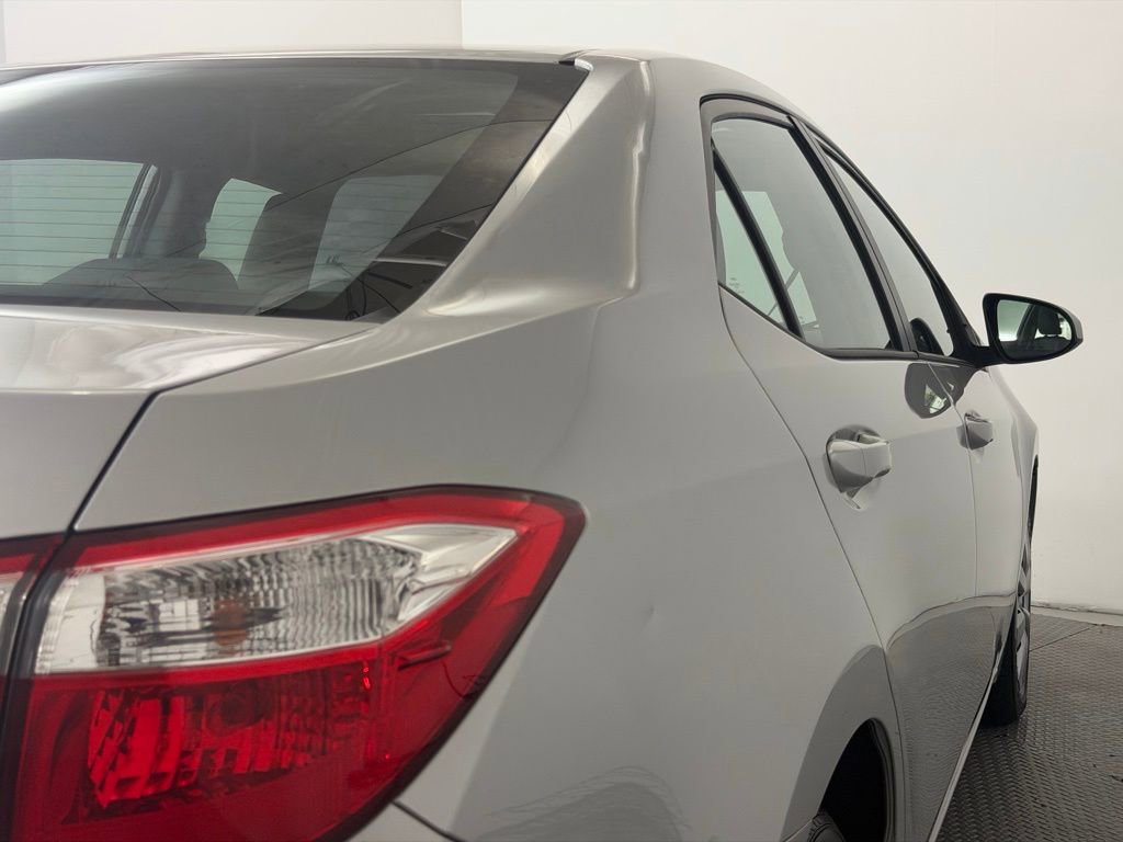 Used 2016 Toyota Corolla LE image 49