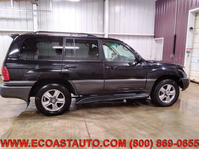 Used 2006 Lexus LX 470 4WD w/ Preferred Accessory Pkg image 3