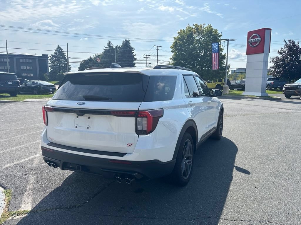 Used 2025 Ford Explorer ST w/ Sun And Sound Package AWD/4WD image 7