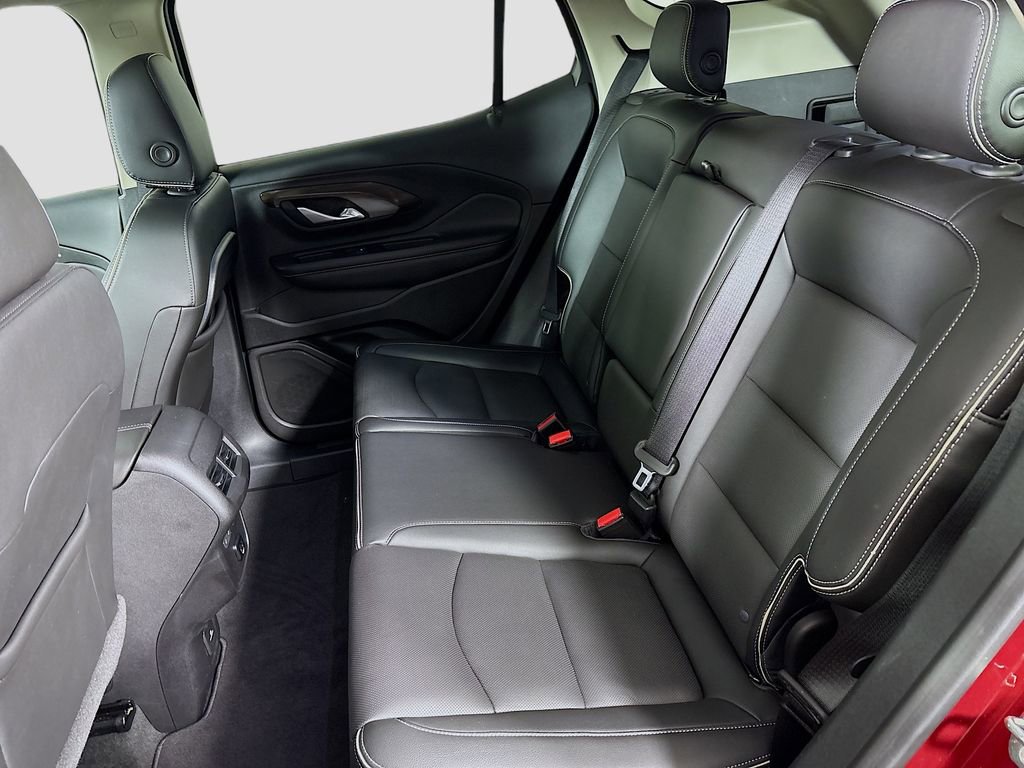 Used 2018 GMC Terrain Denali w/ Advanced Safety Package AWD/4WD image 29