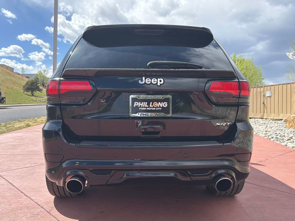 Used 2017 Jeep Grand Cherokee SRT image 6