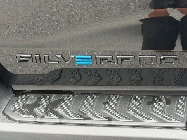 Certified 2026 Chevrolet Silverado EV W/T w/ LPO, Custom Package AWD/4WD image 19