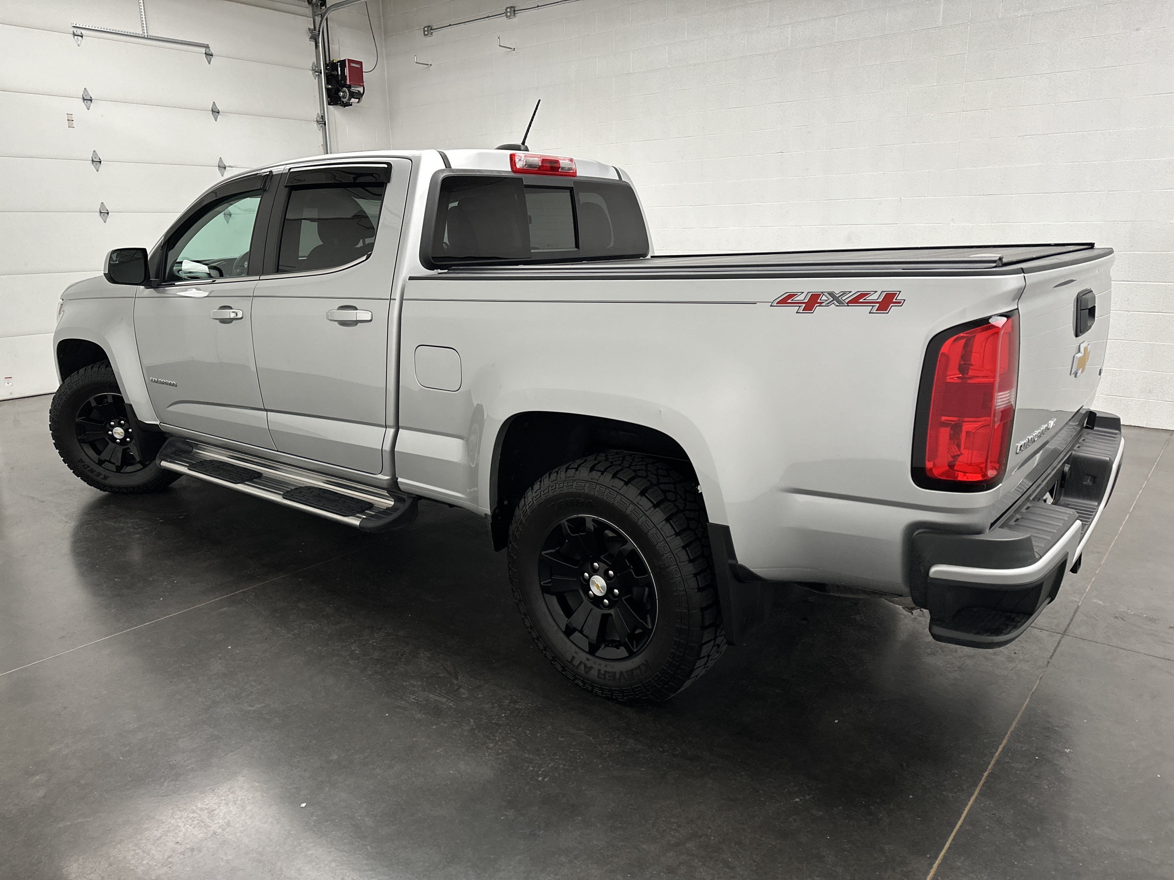 Used 2018 Chevrolet Colorado LT w/ LT Convenience Package AWD/4WD image 7