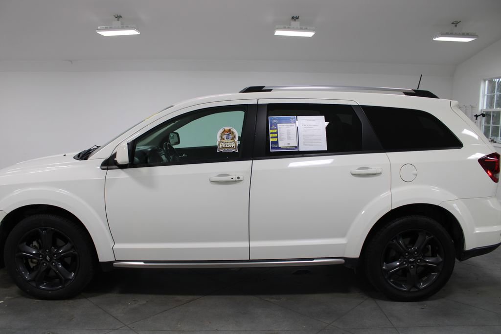 Used 2020 Dodge Journey Crossroad image 6