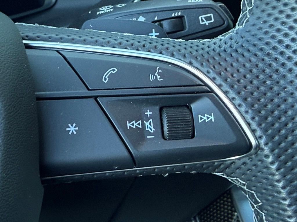 Used 2022 Audi SQ8 Prestige w/ Prestige Package image 18