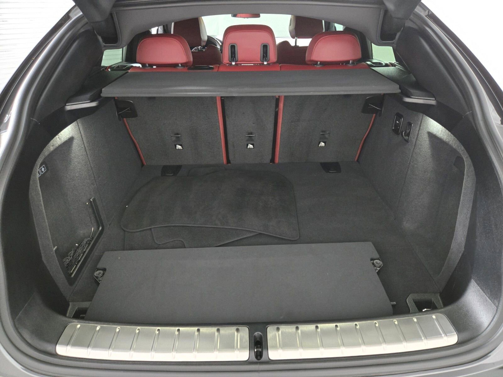 Used 2023 BMW X4 xDrive30i w/ M Sport Package image 15