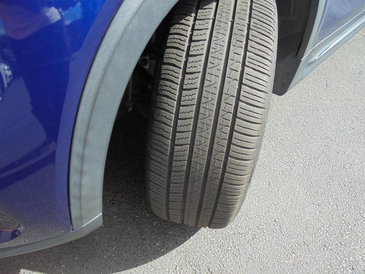 Used 2020 Mercedes-Benz GLB 250 4MATIC w/ Premium Package image 27