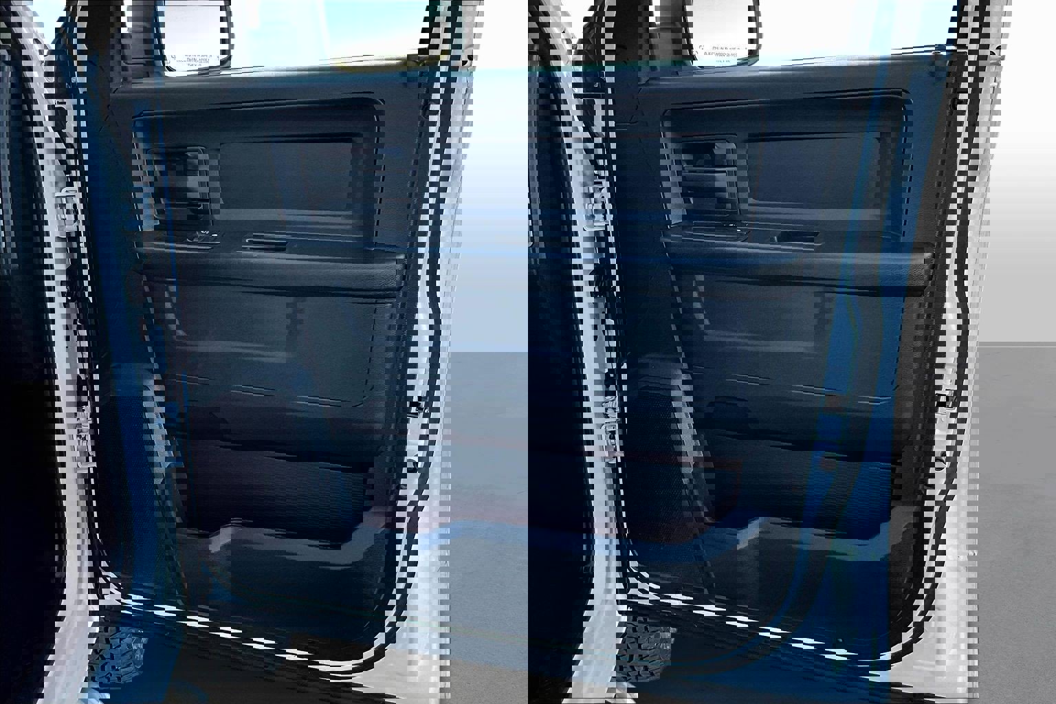 Used 2015 RAM 1500 Express image 17