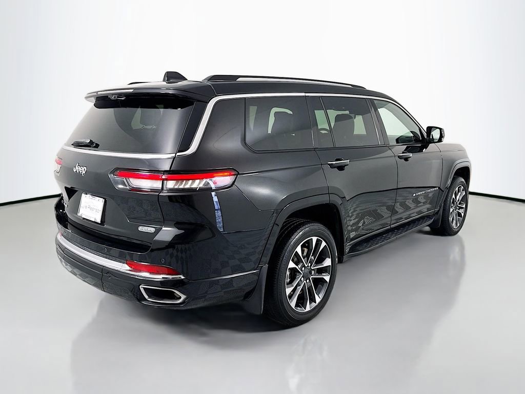 Used 2021 Jeep Grand Cherokee L Overland w/ Luxury Tech Group IV AWD/4WD image 9