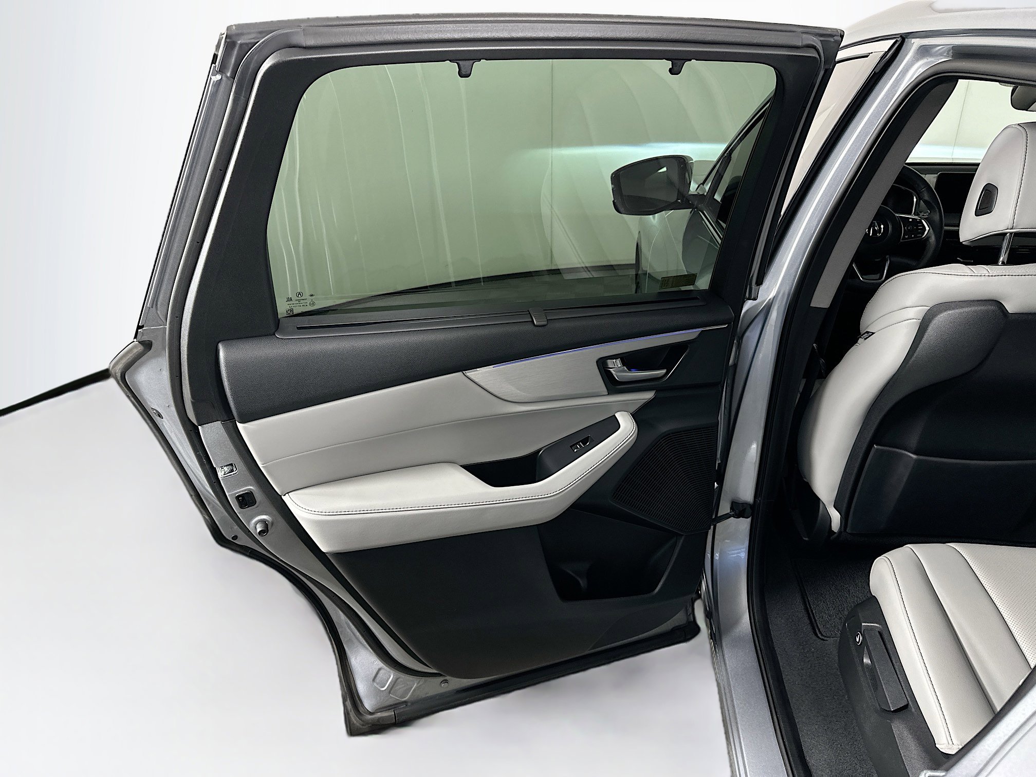 Used 2023 Acura MDX SH-AWD w/ Technology Package image 26