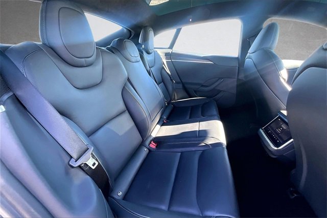 Used 2022 Tesla Model S Plaid image 20