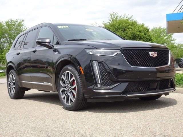Used 2022 Cadillac XT6 Sport w/ Platinum Package image 31