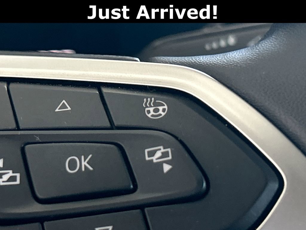 Certified 2024 Volkswagen Taos S image 18