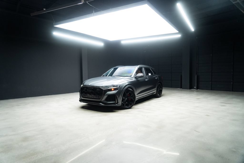 Used 2021 Audi RS Q8 w/ Carbon Optic Package AWD/4WD image 41