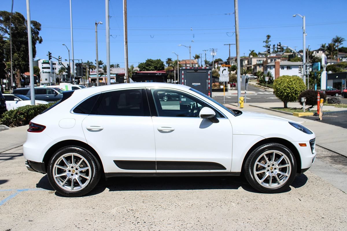Used 2017 Porsche Macan S AWD/4WD image 7