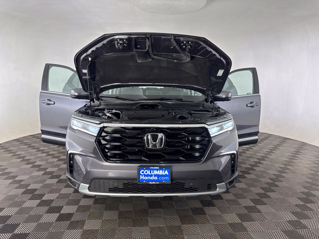 Used 2023 Honda Pilot Elite image 18