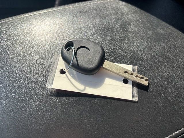 Used 2021 Kia Sorento LX image 47