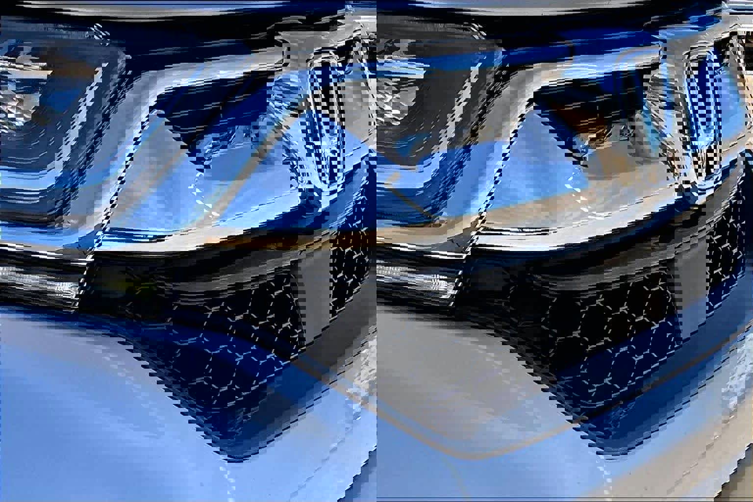 Used 2018 Honda CR-V Touring image 29