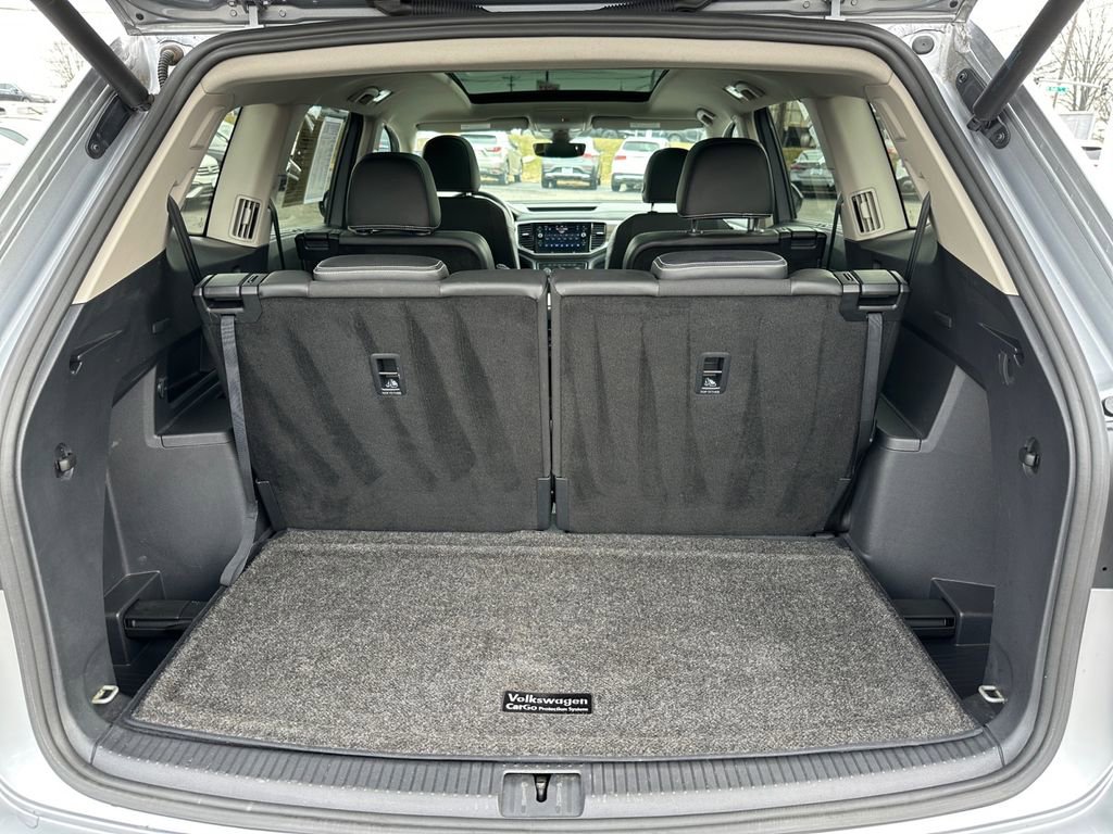 Used 2021 Volkswagen Atlas SEL Premium image 23