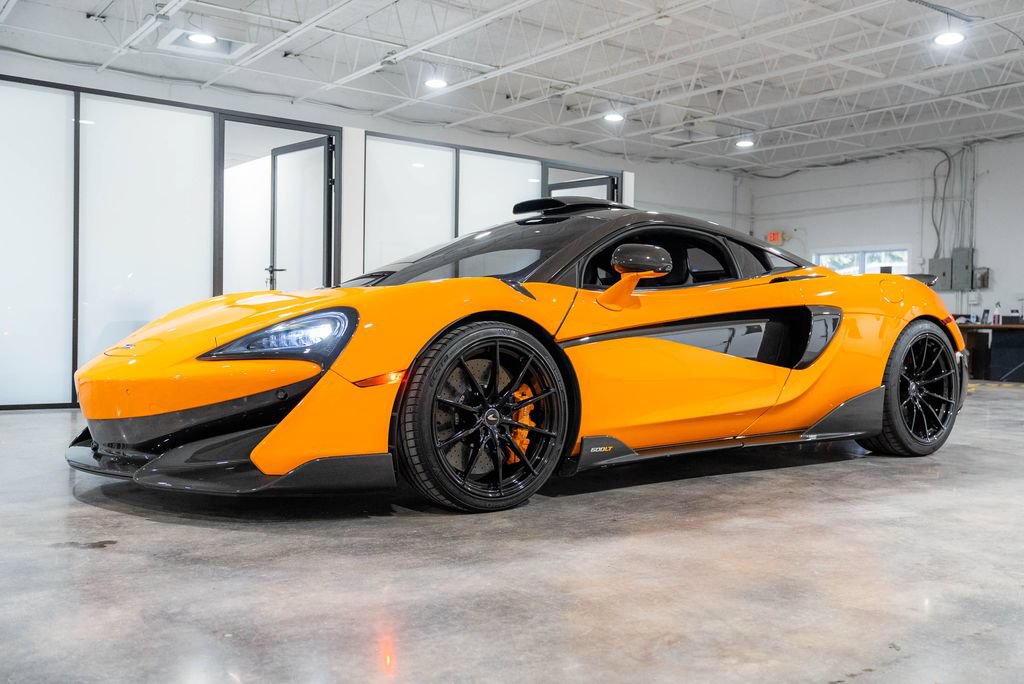 Used 2019 McLaren 600LT RWD image 2