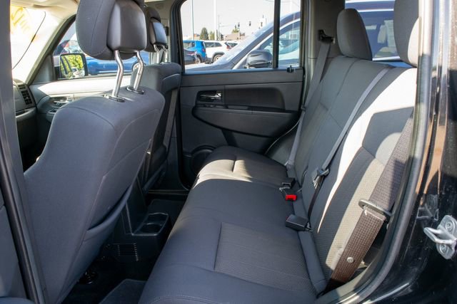 Used 2012 Jeep Liberty Sport image 17